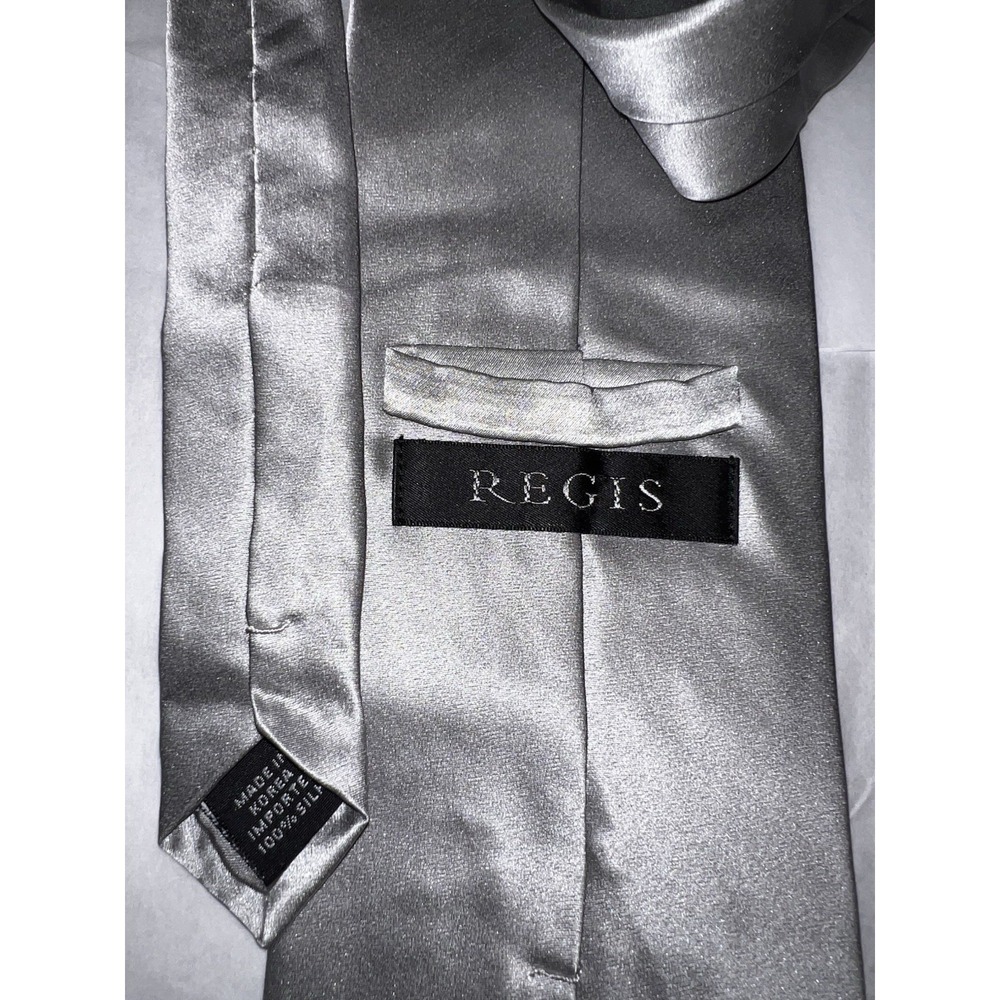Regis Men's Silk‎ Satin Silver Traditional Wedding Event Formal Tie - Picture 7 of 7